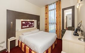 Hostellerie Saint Vincent Beauvais Aeroport